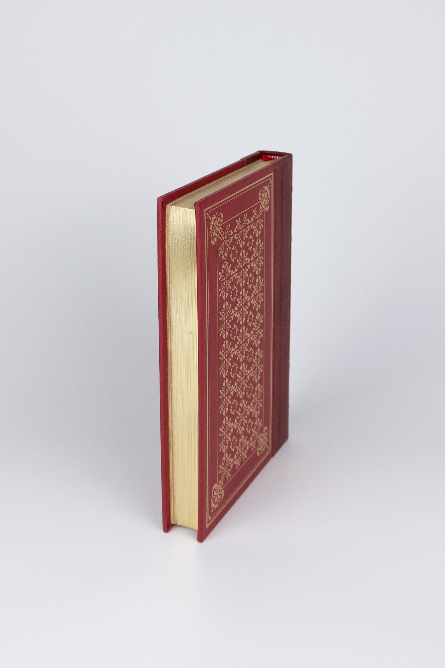 The Scarlet Letter — NATHANIEL HAWTHORNE