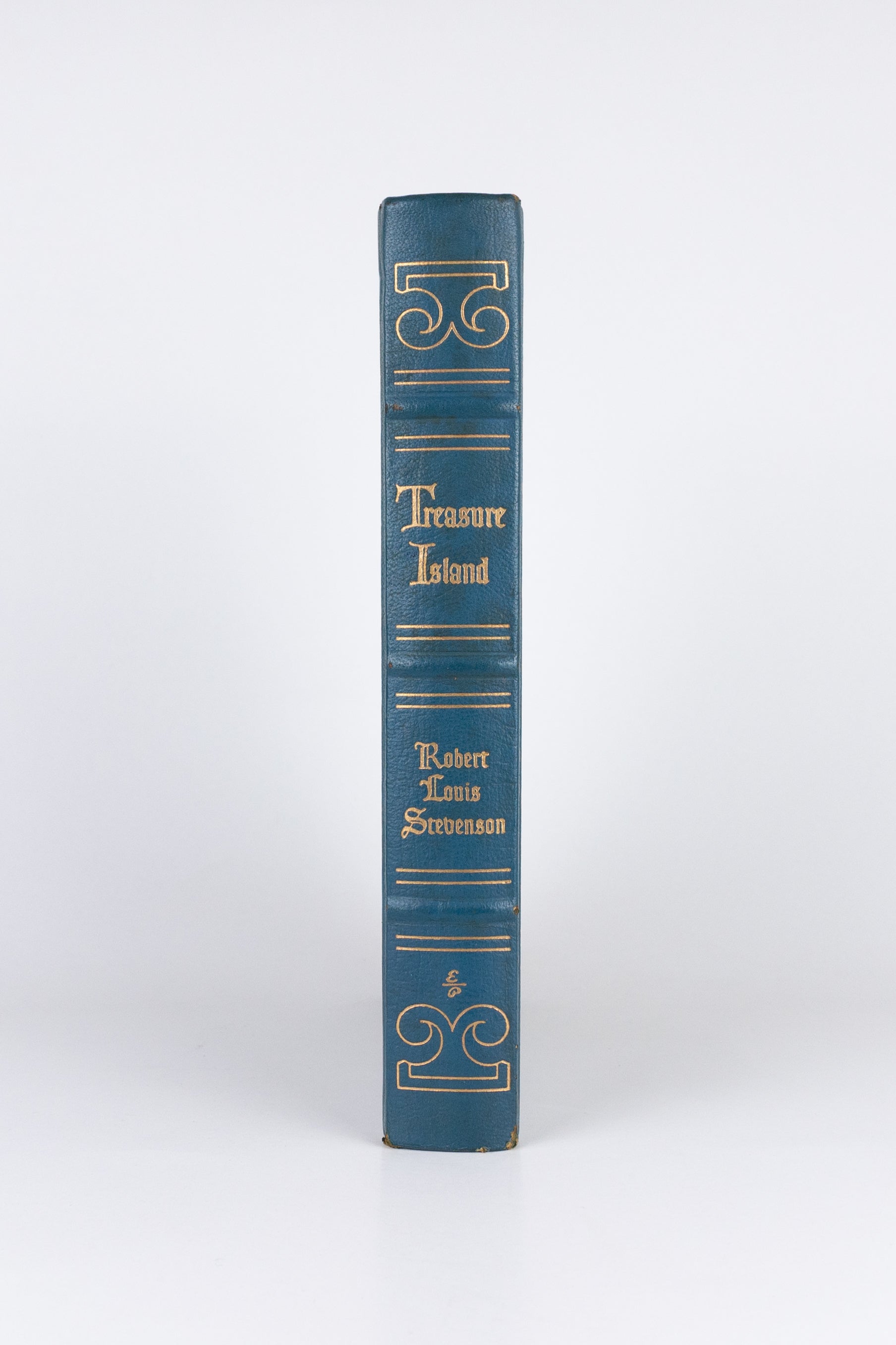 Treasure Island – ROBERT LOUIS STEVENSON