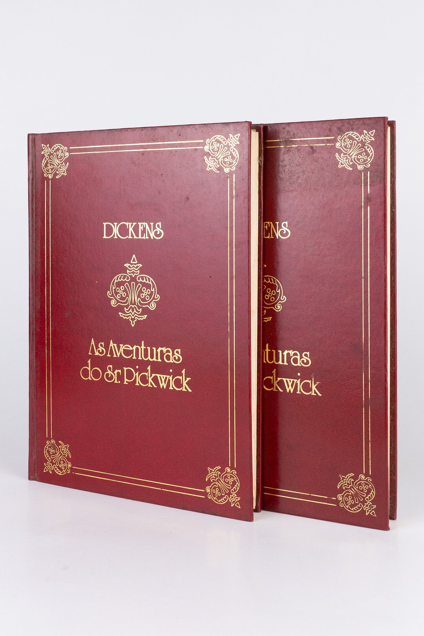 As Aventuras do Sr. Pickwick (2 volumes) – CHARLES DICKENS