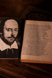 Tragédias / Comédias / Sonetos (2 volumes) - SHAKESPEARE (com marcas do tempo)
