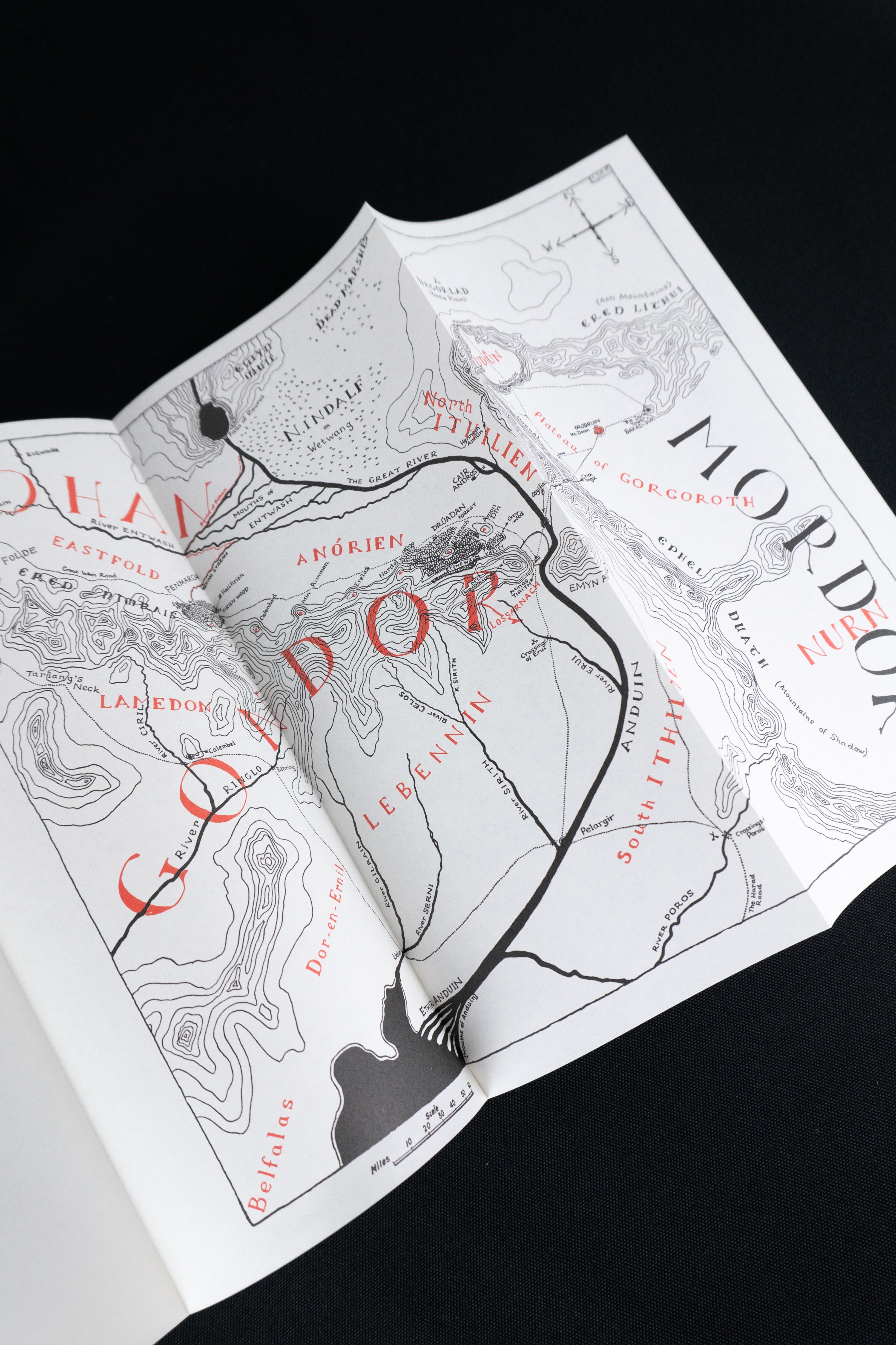 The Lord of the Rings – J. R. R. TOLKIEN